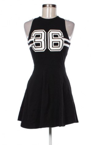 Kleid H&M Divided, Größe S, Farbe Schwarz, Preis 11,99 €