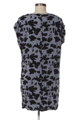 Kleid Ichi, Größe M, Farbe Mehrfarbig, Preis 33,99 €