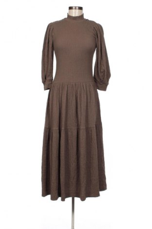 Sukienka In Wear, Rozmiar S, Kolor Brązowy, Cena 107,99 zł