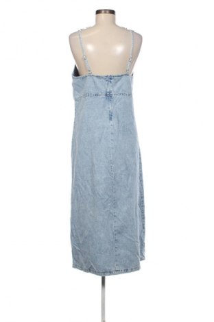 Kleid Jake*s, Größe M, Farbe Blau, Preis 67,99 €