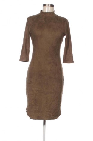 Kleid Lulu Love, Größe M, Farbe Grün, Preis 33,99 €