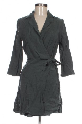 Kleid Mango, Größe S, Farbe Grün, Preis 33,99 €