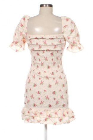 Kleid NA-KD, Größe M, Farbe Mehrfarbig, Preis 25,99 €