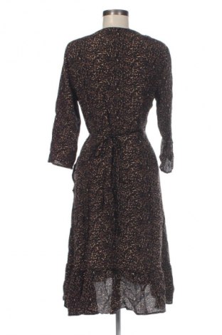 Kleid NA-KD, Größe M, Farbe Mehrfarbig, Preis 33,99 €