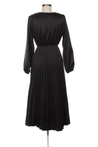 Rochie NEW COLLECTION, Mărime M, Culoare Negru, Preț 156,99 Lei