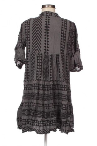Рокля NEW COLLECTION, Размер S, Цвят Многоцветен, Цена 48,99 лв.