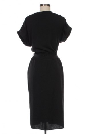 Sukienka New Look, Rozmiar M, Kolor Czarny, Cena 157,99 zł