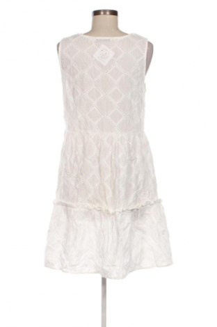 Kleid Numph, Größe S, Farbe Weiß, Preis 56,99 €