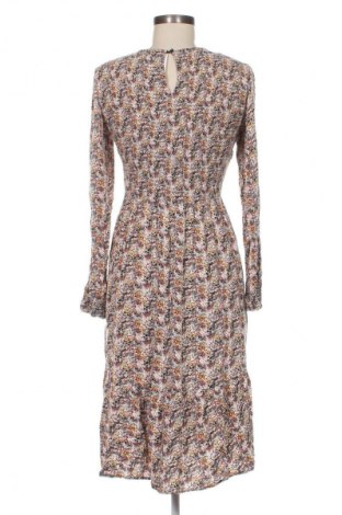 Kleid Pieces, Größe M, Farbe Mehrfarbig, Preis 23,99 €