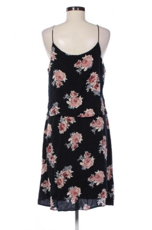 Kleid Pigalle, Größe M, Farbe Mehrfarbig, Preis € 20,99