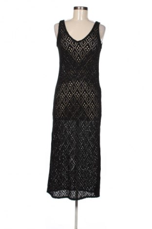 Φόρεμα Pull&Bear, Μέγεθος S, Χρώμα Μαύρο, Τιμή 18,99 €