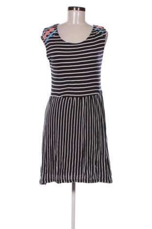 Sukienka Pull&Bear, Rozmiar L, Kolor Kolorowy, Cena 67,99 zł