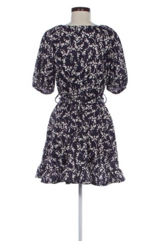 Kleid River Island, Größe M, Farbe Mehrfarbig, Preis 25,99 €