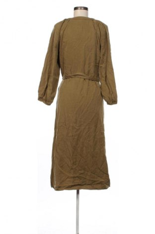 Φόρεμα S.Oliver, Μέγεθος M, Χρώμα Πράσινο, Τιμή 69,99 €