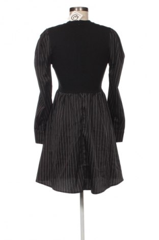 Kleid SHEIN, Größe M, Farbe Mehrfarbig, Preis € 9,99