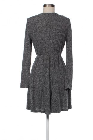 Kleid SHEIN, Größe S, Farbe Grau, Preis 20,99 €