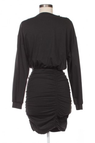 Φόρεμα SHEIN, Μέγεθος M, Χρώμα Μαύρο, Τιμή 8,99 €