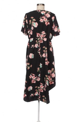 Kleid SHEIN, Größe XL, Farbe Mehrfarbig, Preis 20,99 €