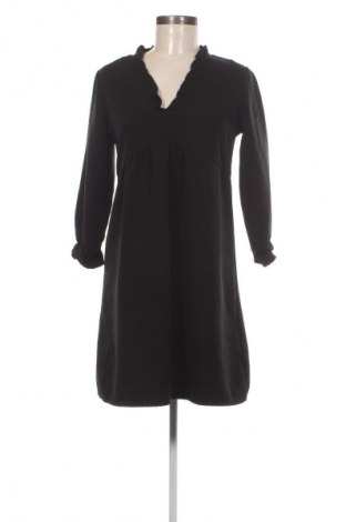 Sukienka Sassy Classy, Rozmiar S, Kolor Czarny, Cena 157,99 zł