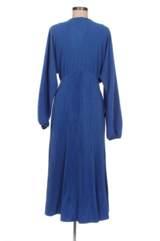 Φόρεμα Sinsay, Μέγεθος M, Χρώμα Μπλέ, Τιμή 18,99 €