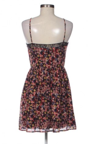 Ruha Stradivarius, Méret M, Szín Sokszínű, Ár 6 399 Ft