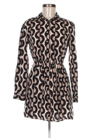 Sukienka Stradivarius, Rozmiar M, Kolor Kolorowy, Cena 157,99 zł