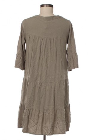 Kleid Sublevel, Größe XL, Farbe Grün, Preis 20,99 €