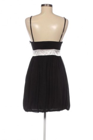 Kleid Tally Weijl, Größe S, Farbe Schwarz, Preis 20,99 €