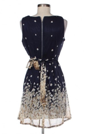 Kleid Tenki, Größe S, Farbe Mehrfarbig, Preis 16,99 €