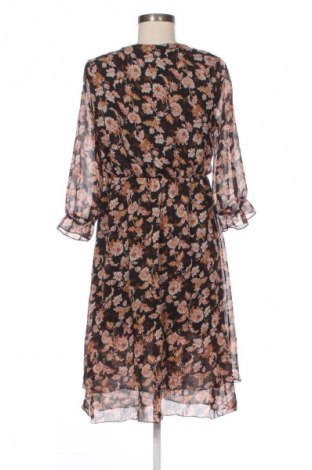 Rochie Tissaia, Mărime M, Culoare Multicolor, Preț 98,99 Lei