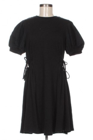 Рокля Topshop Tall, Размер M, Цвят Черен, Цена 48,99 лв.