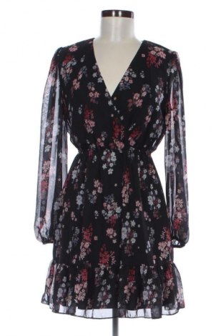 Kleid Trendyol, Größe S, Farbe Mehrfarbig, Preis 13,99 €