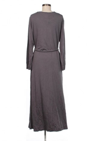 Šaty  Unbranded, Velikost XL, Barva Šedá, Cena  469,00 Kč