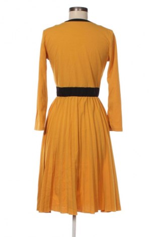 Kleid Unbranded, Größe S, Farbe Gelb, Preis 8,99 €