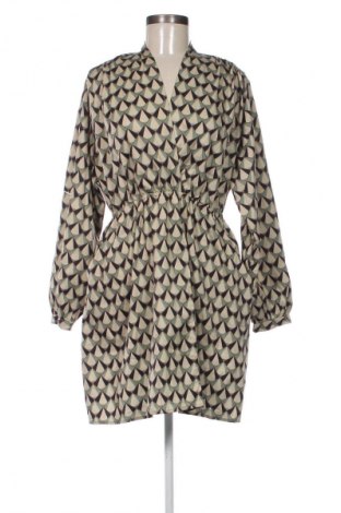 Kleid Unbranded, Größe M, Farbe Mehrfarbig, Preis 20,99 €