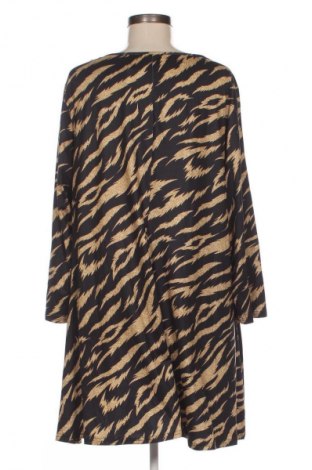 Φόρεμα Unbranded, Μέγεθος 3XL, Χρώμα Πολύχρωμο, Τιμή 18,99 €