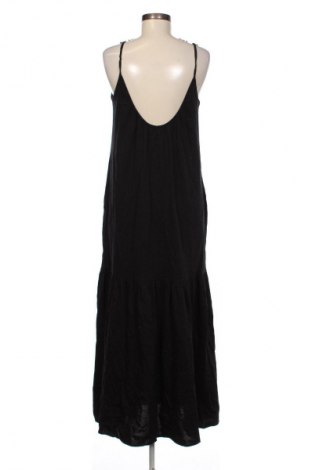 Kleid United Colors Of Benetton, Größe S, Farbe Schwarz, Preis 24,99 €