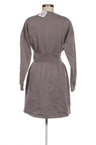 Φόρεμα Vero Moda, Μέγεθος S, Χρώμα Γκρί, Τιμή 17,99 €