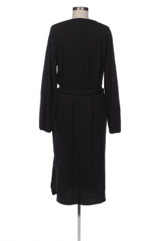 Šaty  Vero Moda, Veľkosť XL, Farba Čierna, Cena  19,95 €