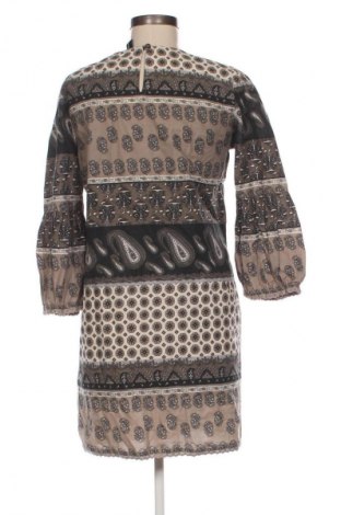 Kleid Vero Moda, Größe M, Farbe Mehrfarbig, Preis 18,99 €