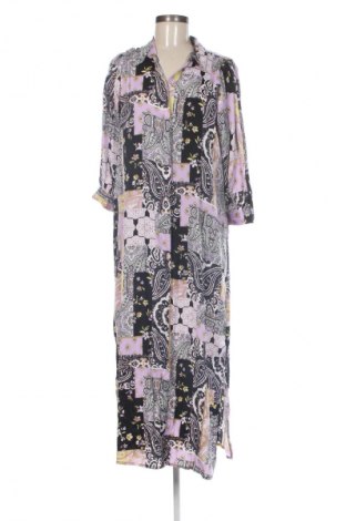 Kleid Vero Moda, Größe M, Farbe Mehrfarbig, Preis 23,99 €