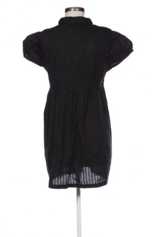 Kleid Vero Moda, Größe M, Farbe Schwarz, Preis 18,99 €