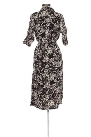 Sukienka Vero Moda, Rozmiar M, Kolor Kolorowy, Cena 111,99 zł