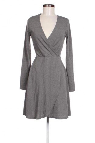 Kleid Version Feminin, Größe S, Farbe Grau, Preis 20,99 €