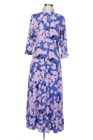 Kleid Y.A.S, Größe L, Farbe Mehrfarbig, Preis € 57,99