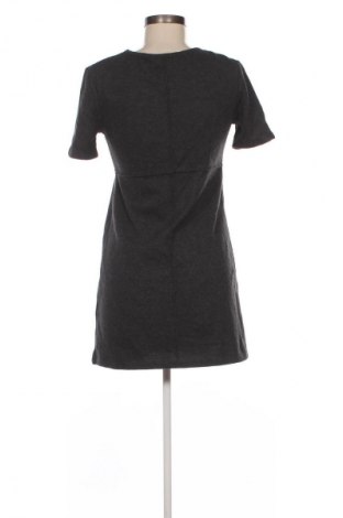 Kleid Zara, Größe M, Farbe Grau, Preis € 18,99
