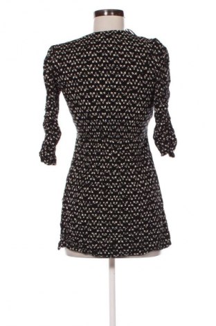 Kleid Zara, Größe S, Farbe Mehrfarbig, Preis 18,99 €