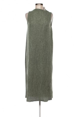 Рокля Zara, Размер S, Цвят Зелен, Цена 34,99 лв.