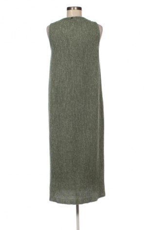 Рокля Zara, Размер S, Цвят Зелен, Цена 34,99 лв.