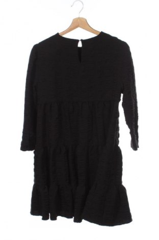 Рокля Zara, Размер XS, Цвят Черен, Цена 7,99 лв.